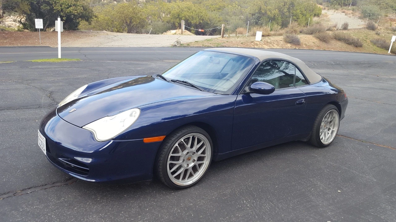 2002 Porsche 996 Carrera - Image 10 of 31