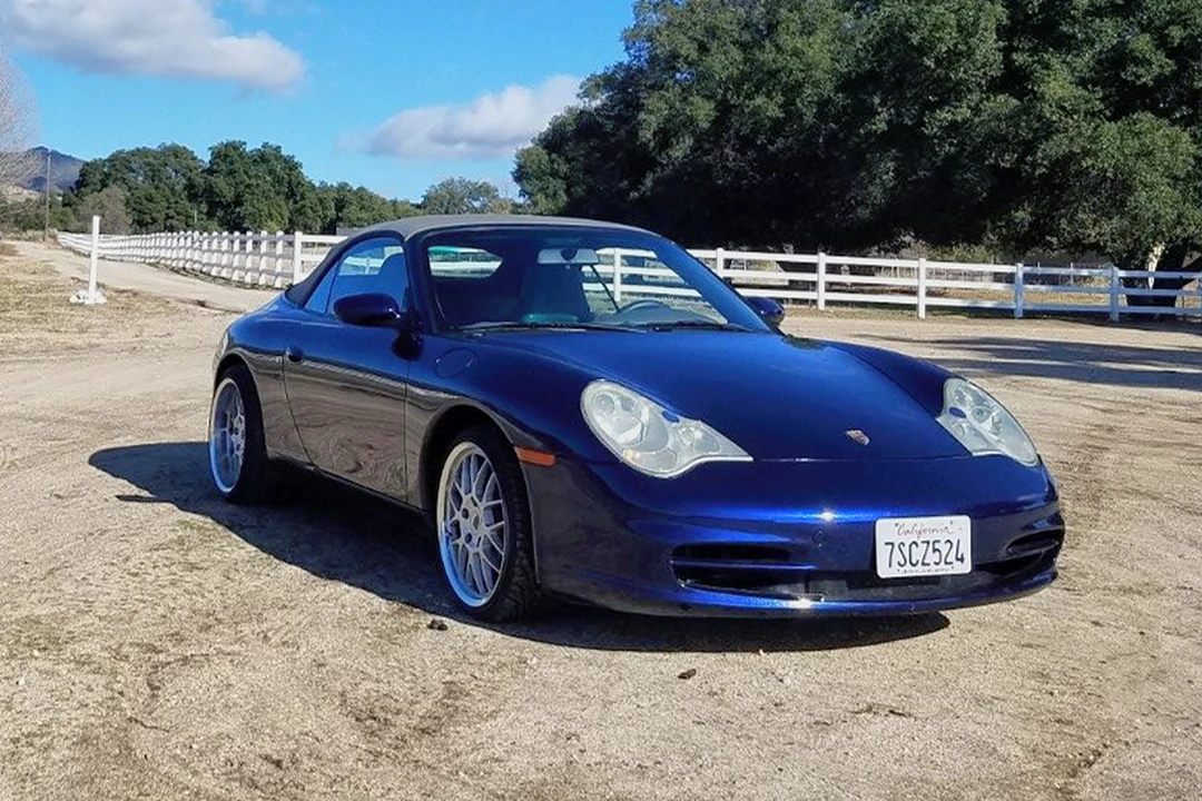 2002 Porsche 996 Carrera - Image 2 of 31