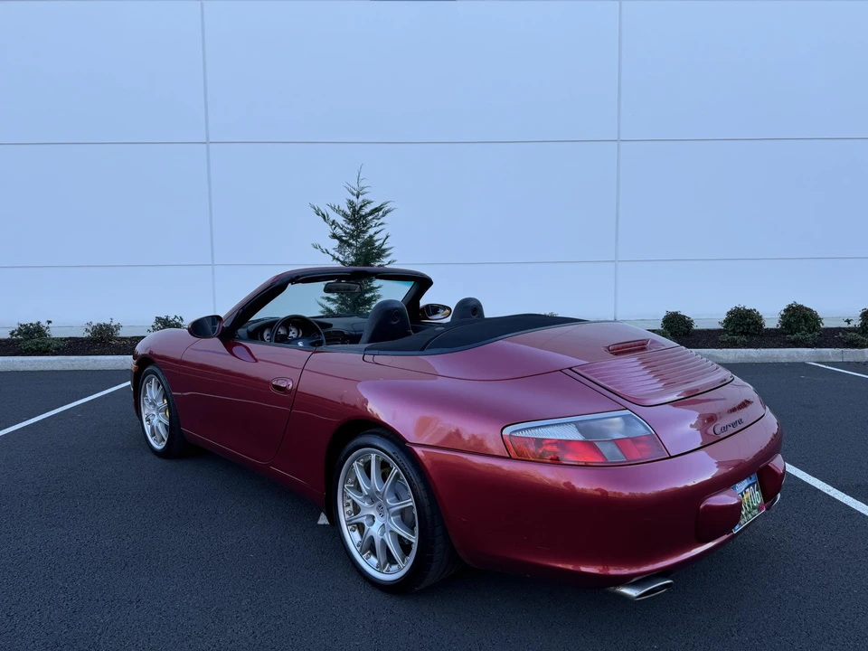 2002 Porsche 996 Carrera - Image 26 of 31