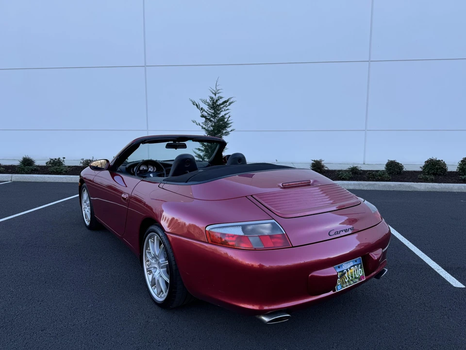 2002 Porsche 996 Carrera - Image 24 of 31