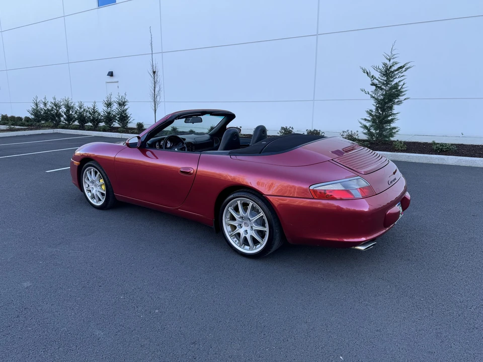 2002 Porsche 996 Carrera - Image 28 of 31