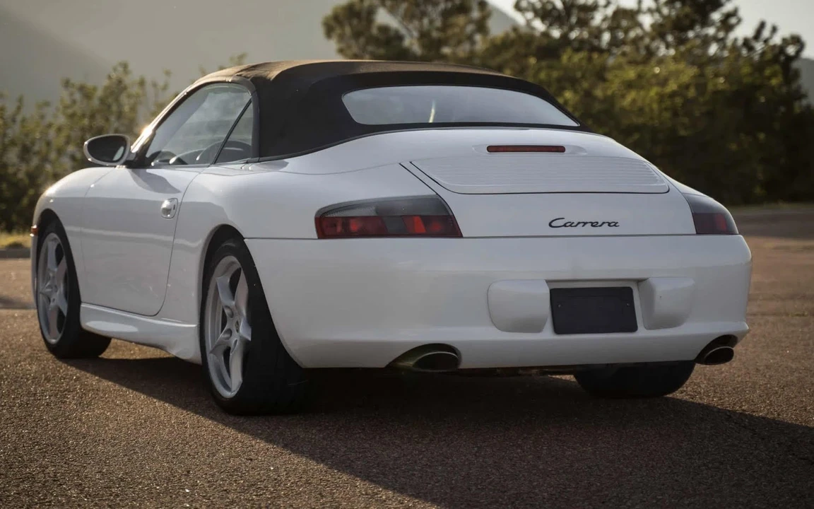 2002 Porsche 996 Carrera - Image 16 of 31