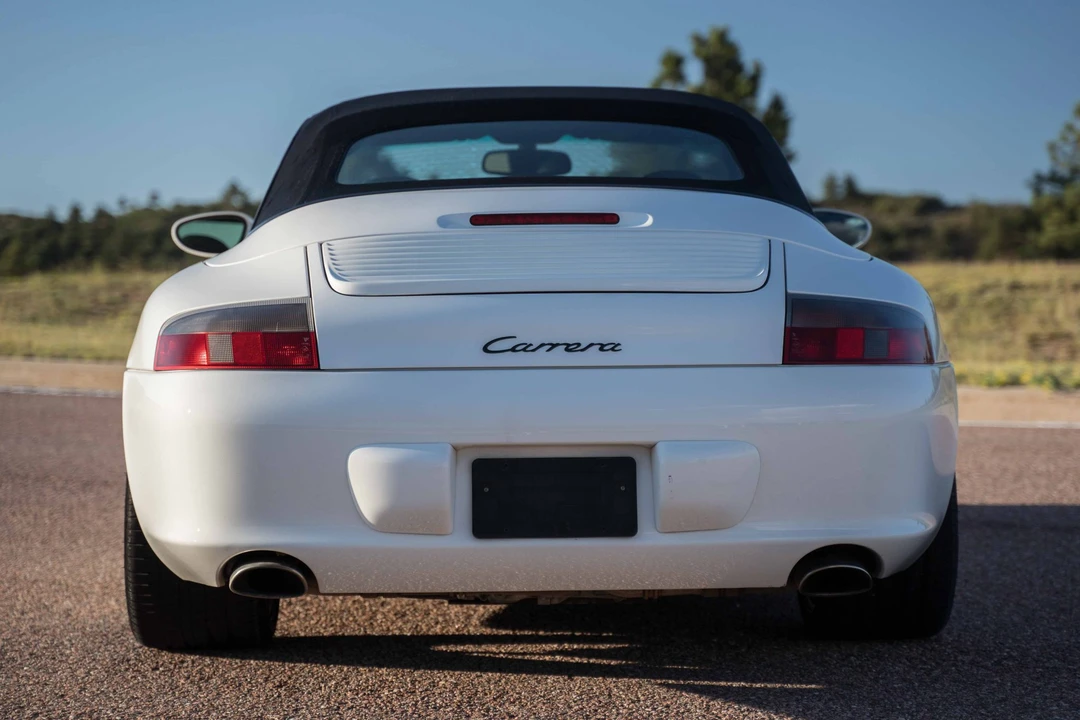 2002 Porsche 996 Carrera - Image 13 of 31
