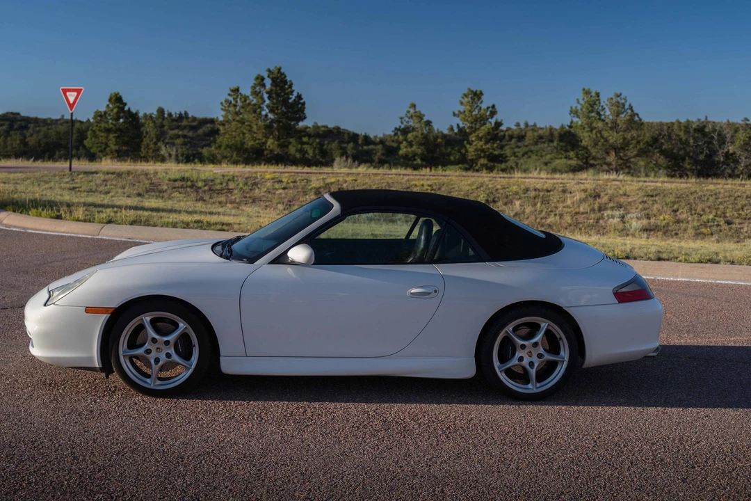 2002 Porsche 996 Carrera - Image 25 of 31