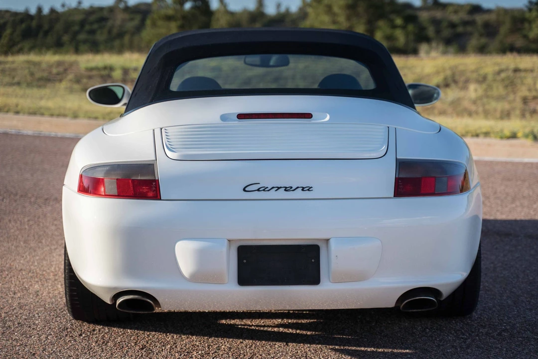2002 Porsche 996 Carrera - Image 12 of 31
