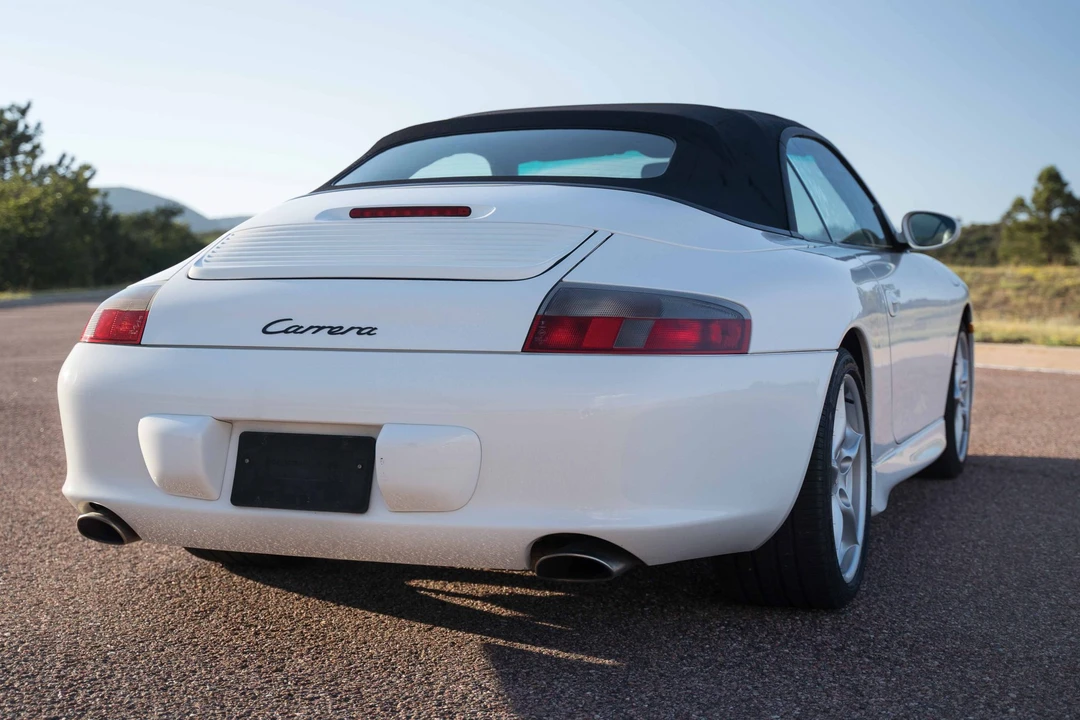 2002 Porsche 996 Carrera - Image 15 of 31