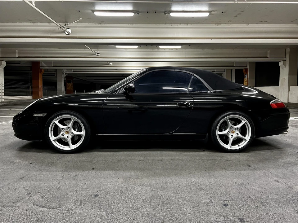 2002 Porsche 996 Carrera - Image 16 of 31