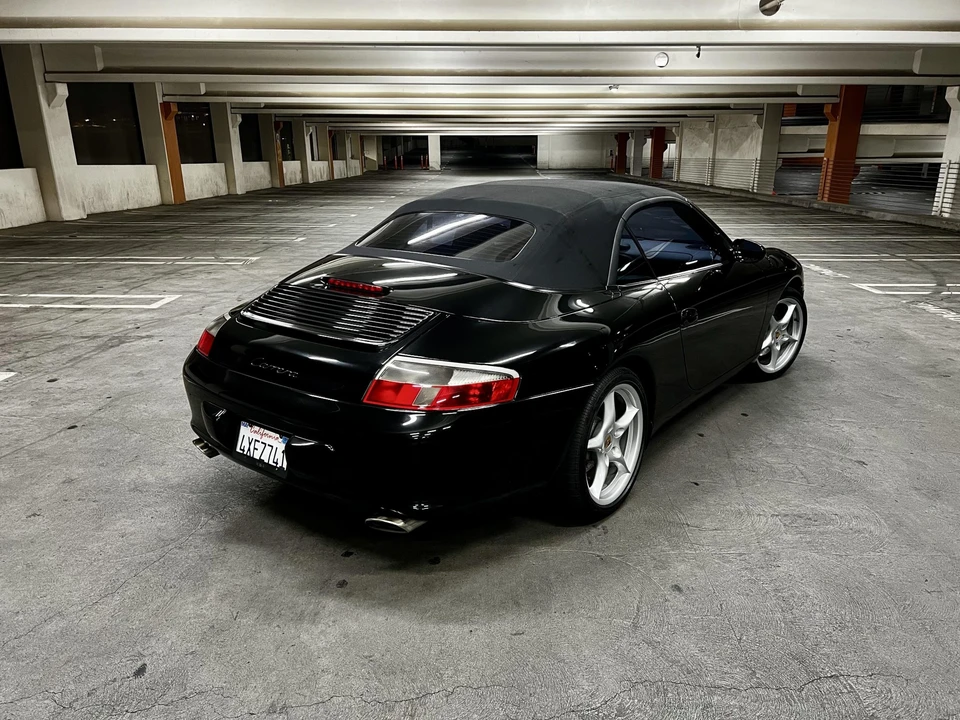 2002 Porsche 996 Carrera - Image 28 of 31