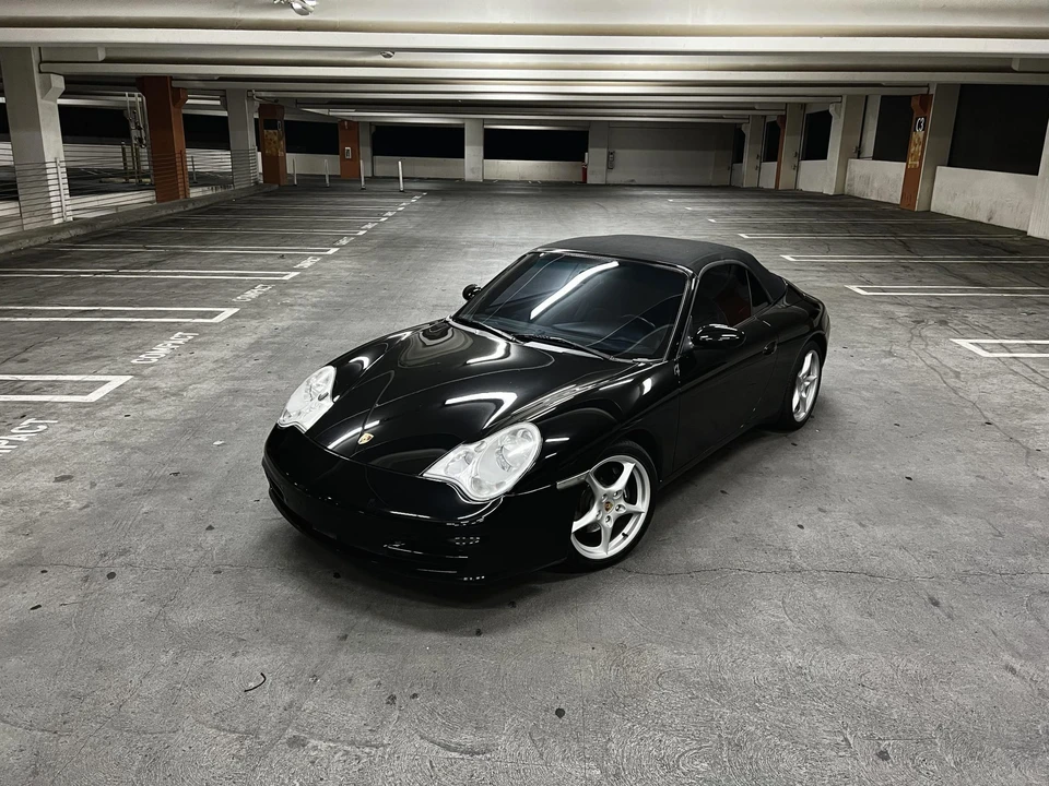 2002 Porsche 996 Carrera - Image 24 of 31