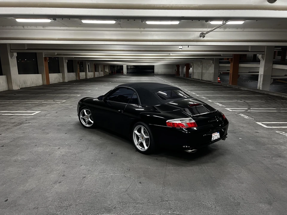 2002 Porsche 996 Carrera - Image 25 of 31