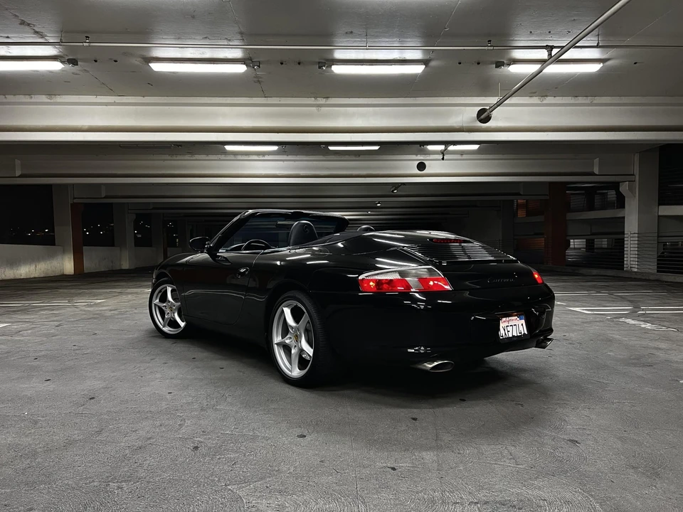 2002 Porsche 996 Carrera - Image 10 of 31