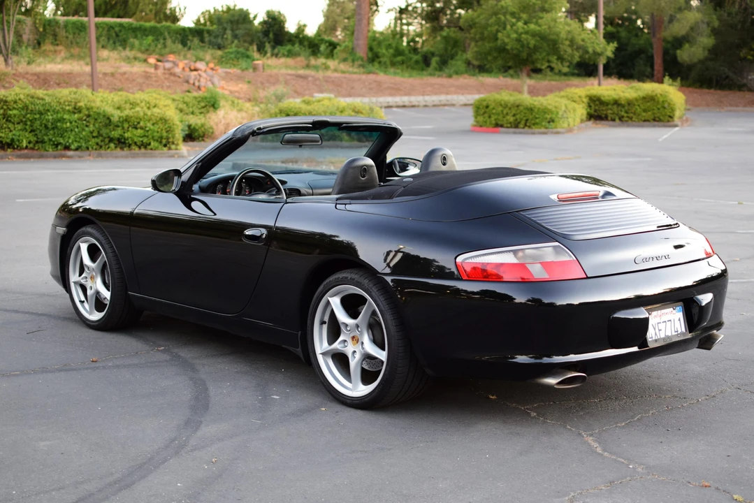 2002 Porsche 996 Carrera - Image 4 of 31