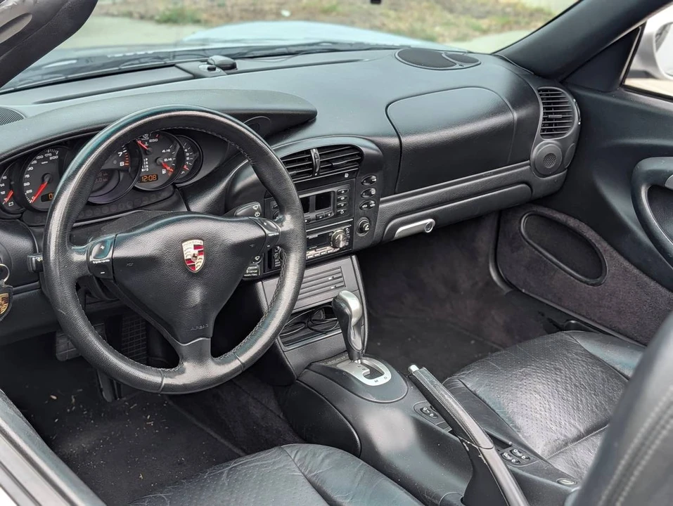2002 Porsche 996 Carrera - Image 6 of 19