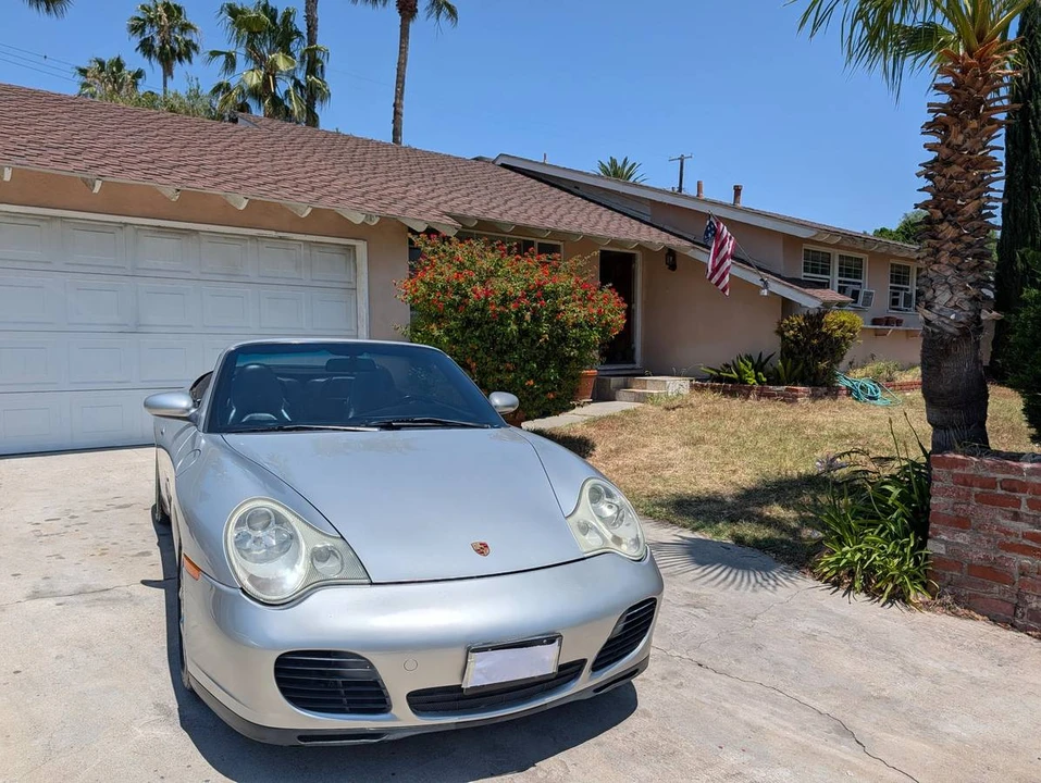 2002 Porsche 996 Carrera - Image 18 of 19