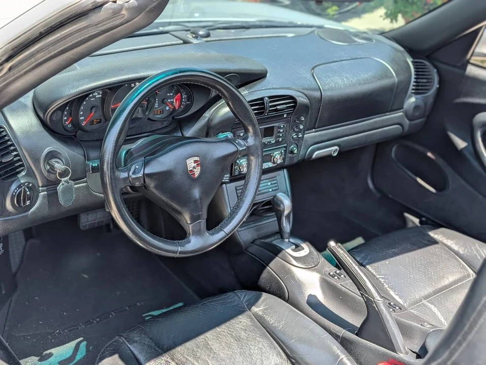 2002 Porsche 996 Carrera - Image 9 of 18