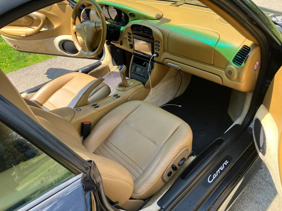 2002 Porsche 996 Carrera - Image 8 of 16