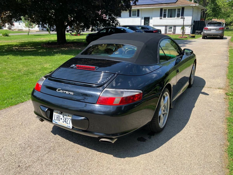 2002 Porsche 996 Carrera - Image 4 of 16