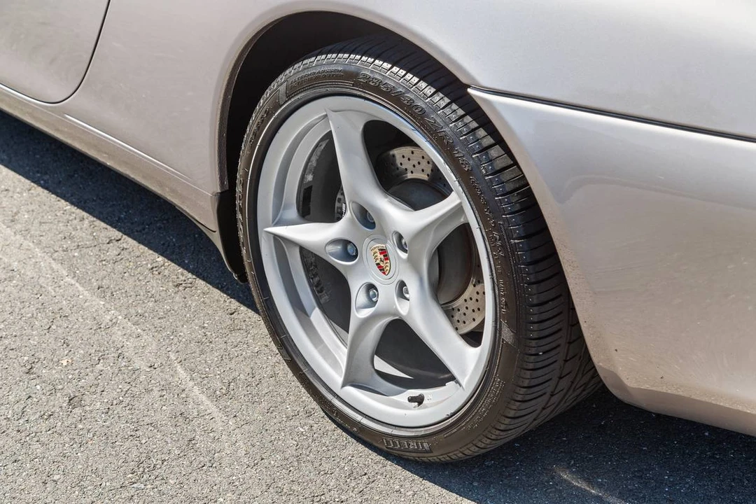 2002 Porsche 996 Carrera - Image 14 of 23