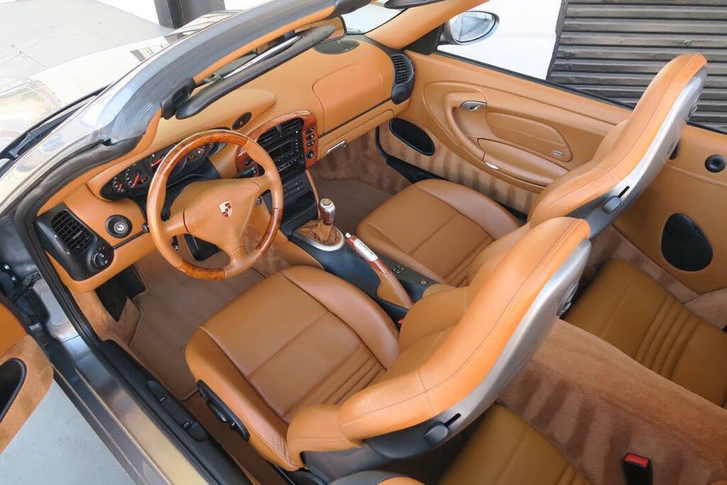 2002 Porsche 996 Carrera - Image 2 of 31