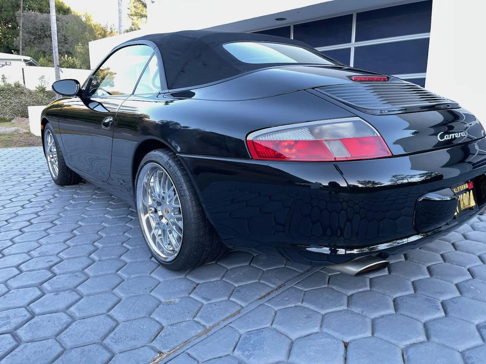 2002 Porsche 996 Carrera - Image 9 of 31