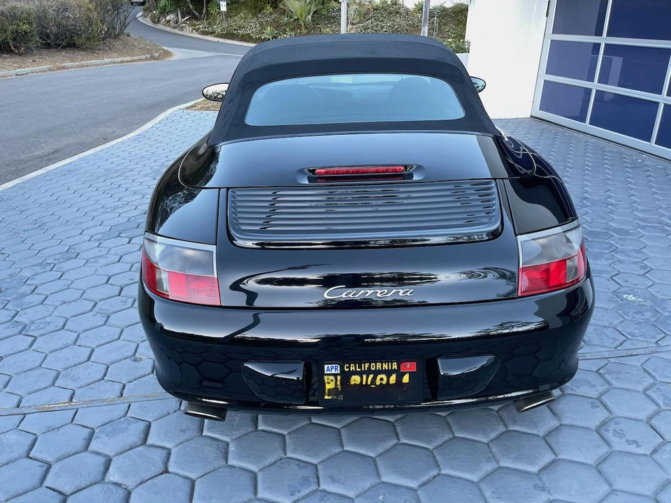2002 Porsche 996 Carrera - Image 11 of 31