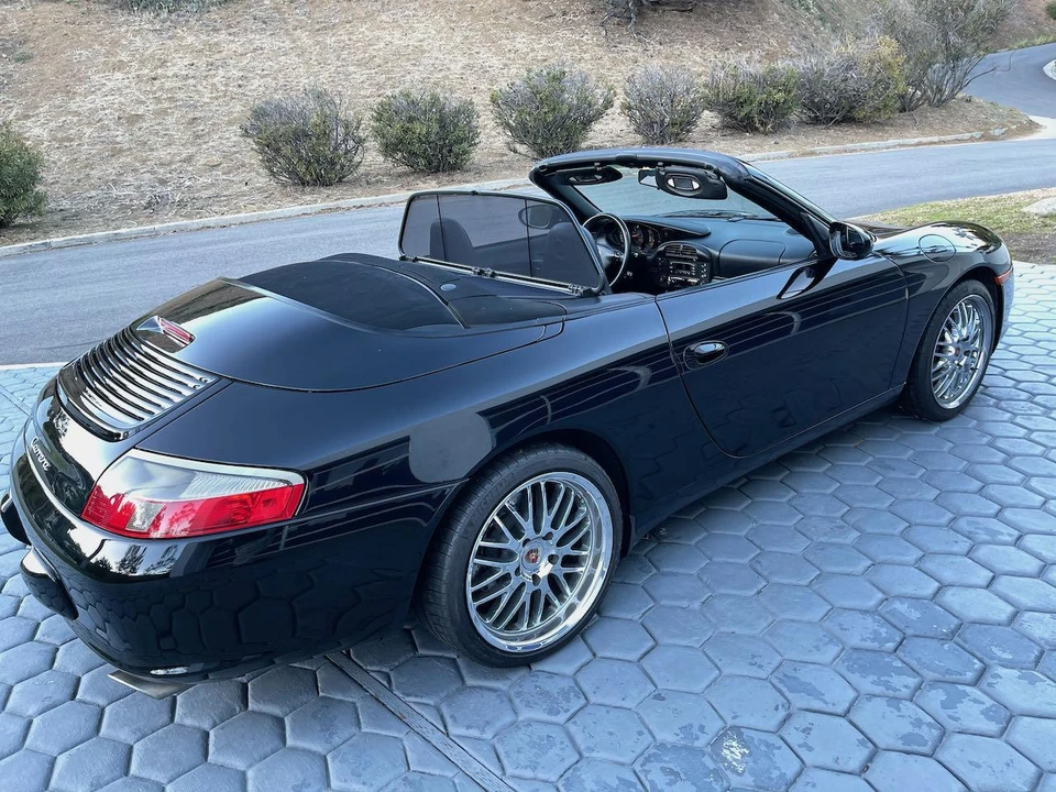 2002 Porsche 996 Carrera - Image 14 of 31