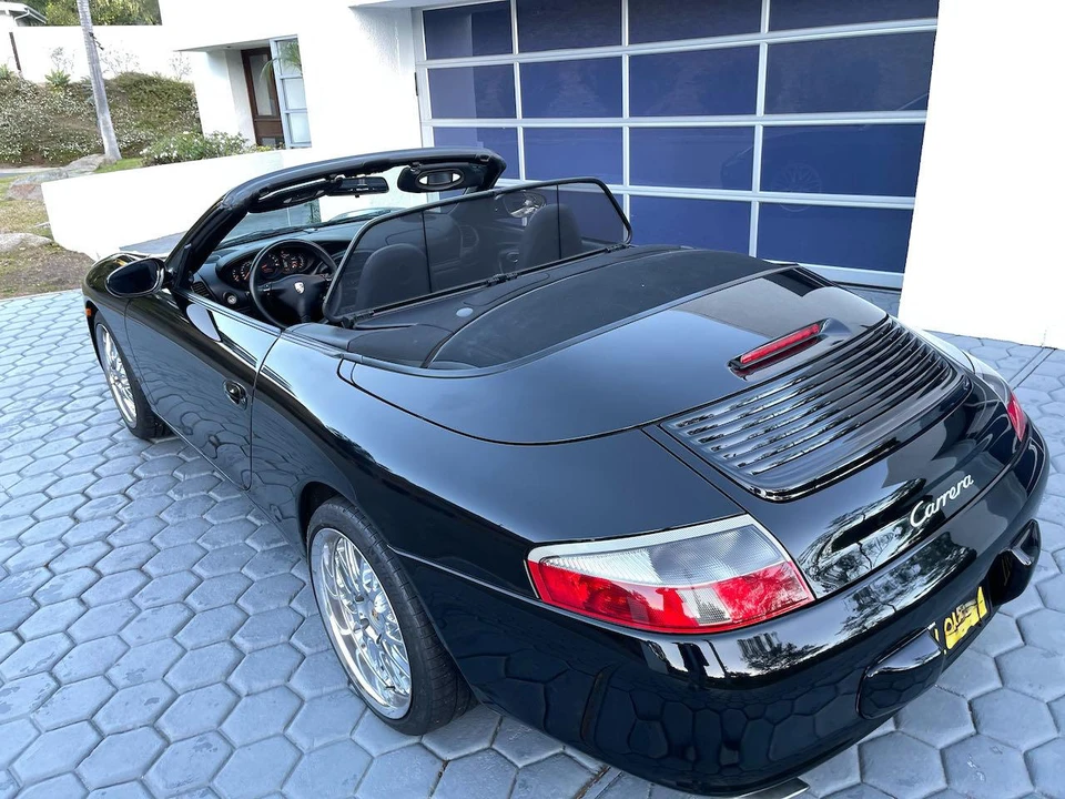 2002 Porsche 996 Carrera - Image 8 of 31
