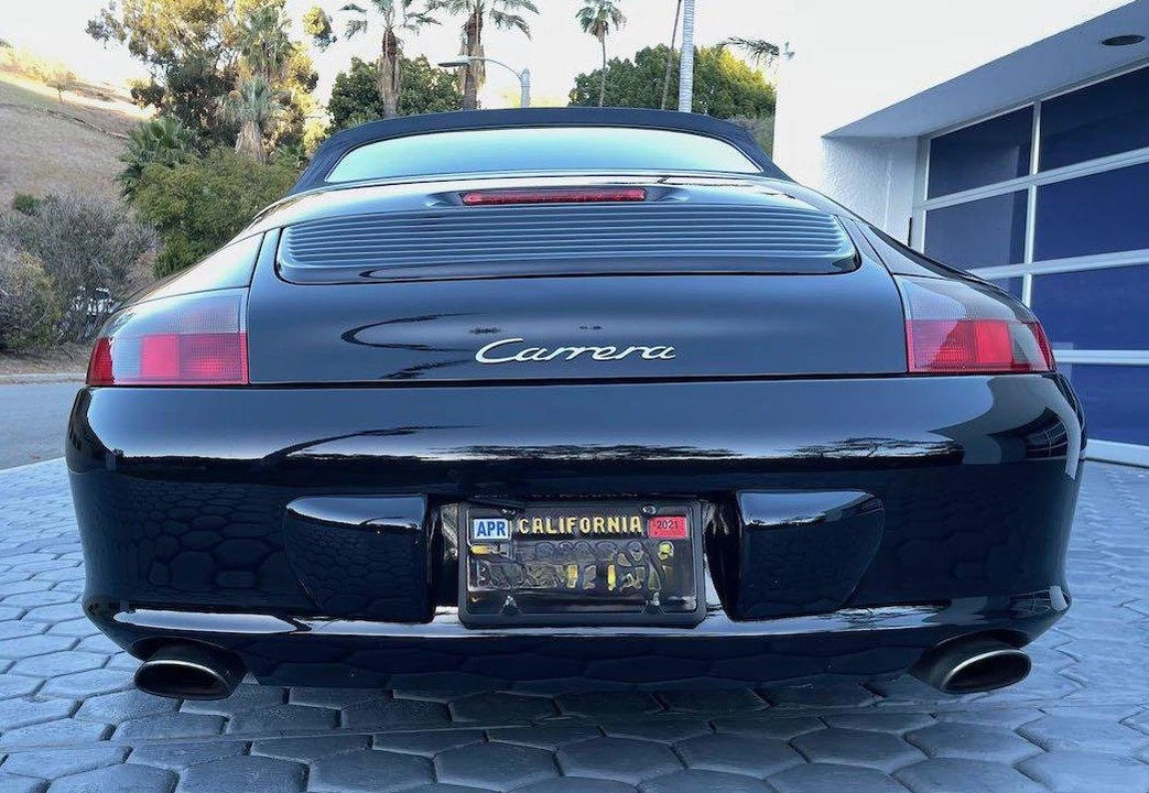 2002 Porsche 996 Carrera - Image 12 of 31