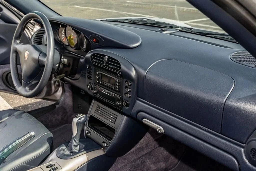 2002 Porsche 996 Carrera - Image 17 of 22