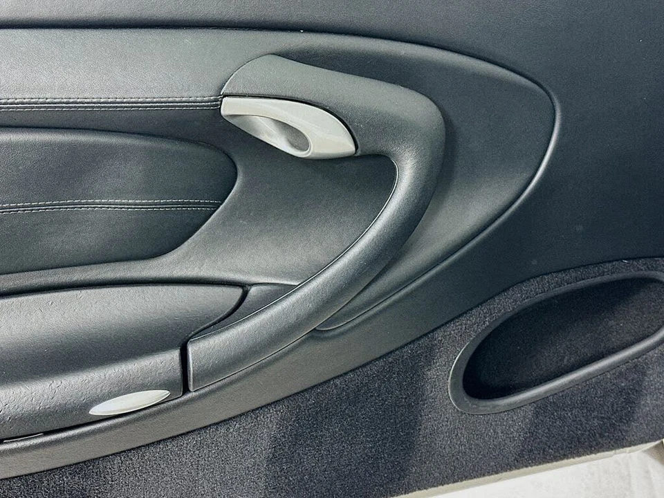 2002 Porsche 996 Carrera - Image 13 of 25