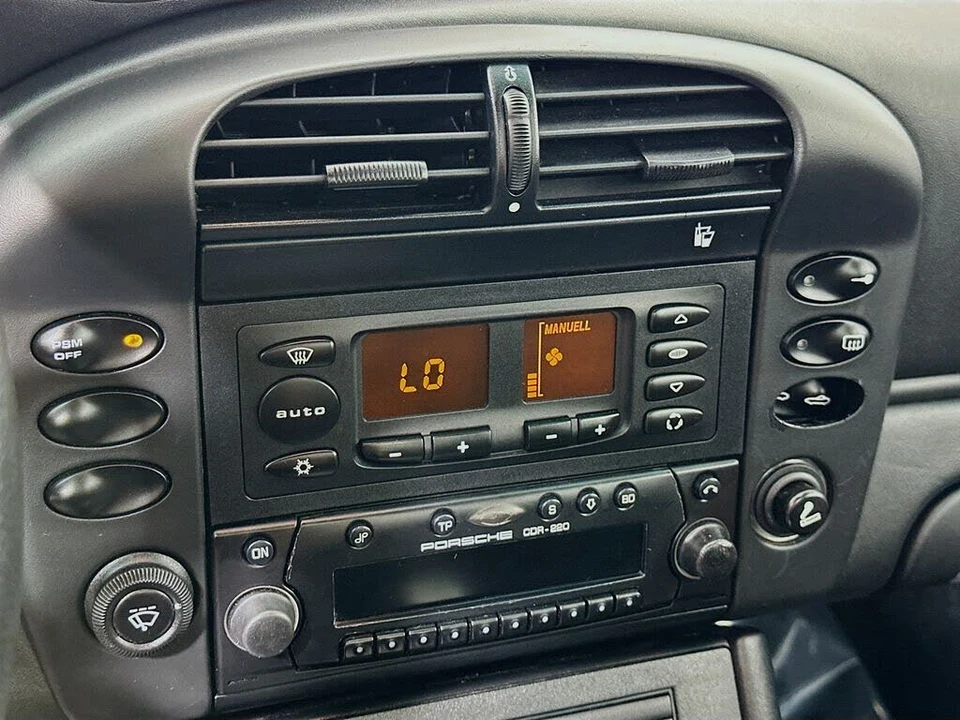 2002 Porsche 996 Carrera - Image 12 of 25