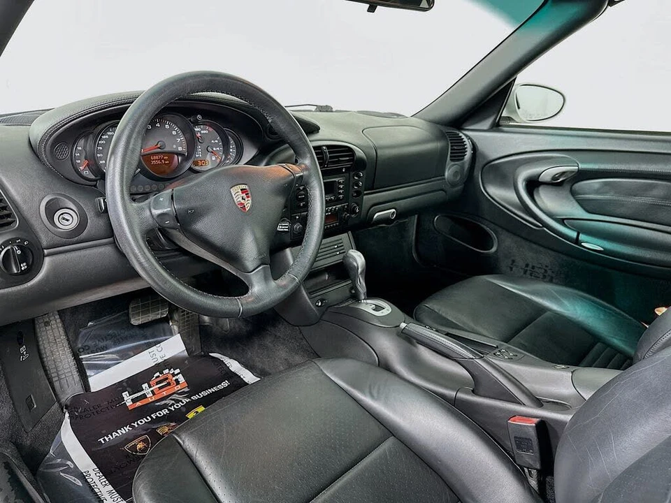 2002 Porsche 996 Carrera - Image 10 of 25