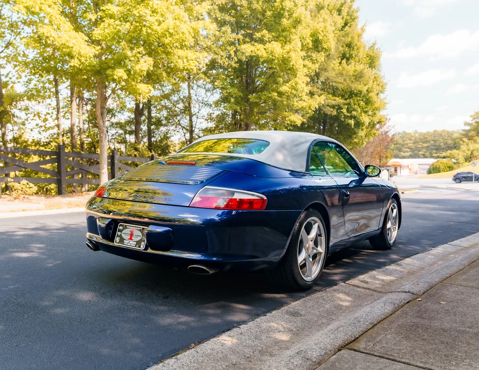 2002 Porsche 996 Carrera - Image 25 of 31
