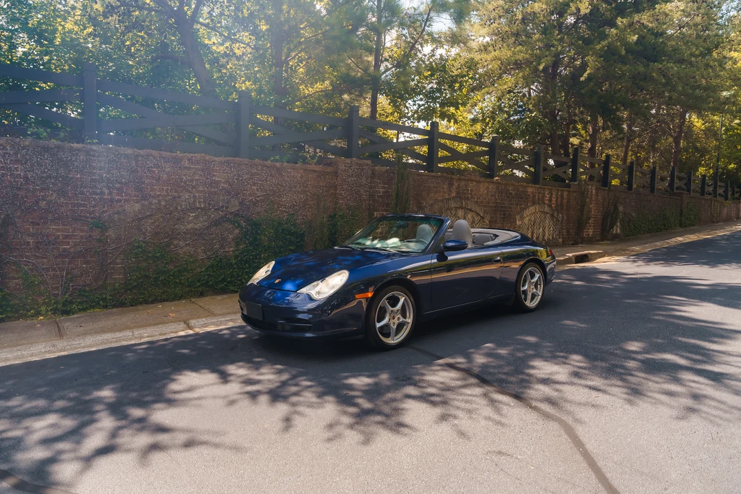 2002 Porsche 996 Carrera - Image 2 of 31