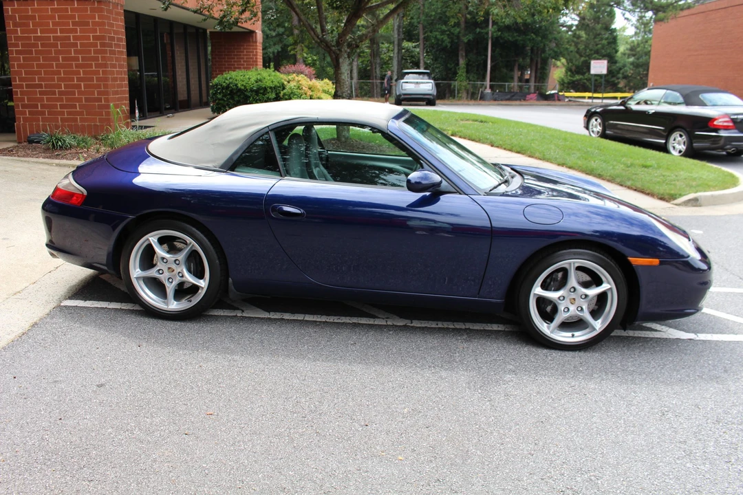 2002 Porsche 996 Carrera - Image 28 of 31