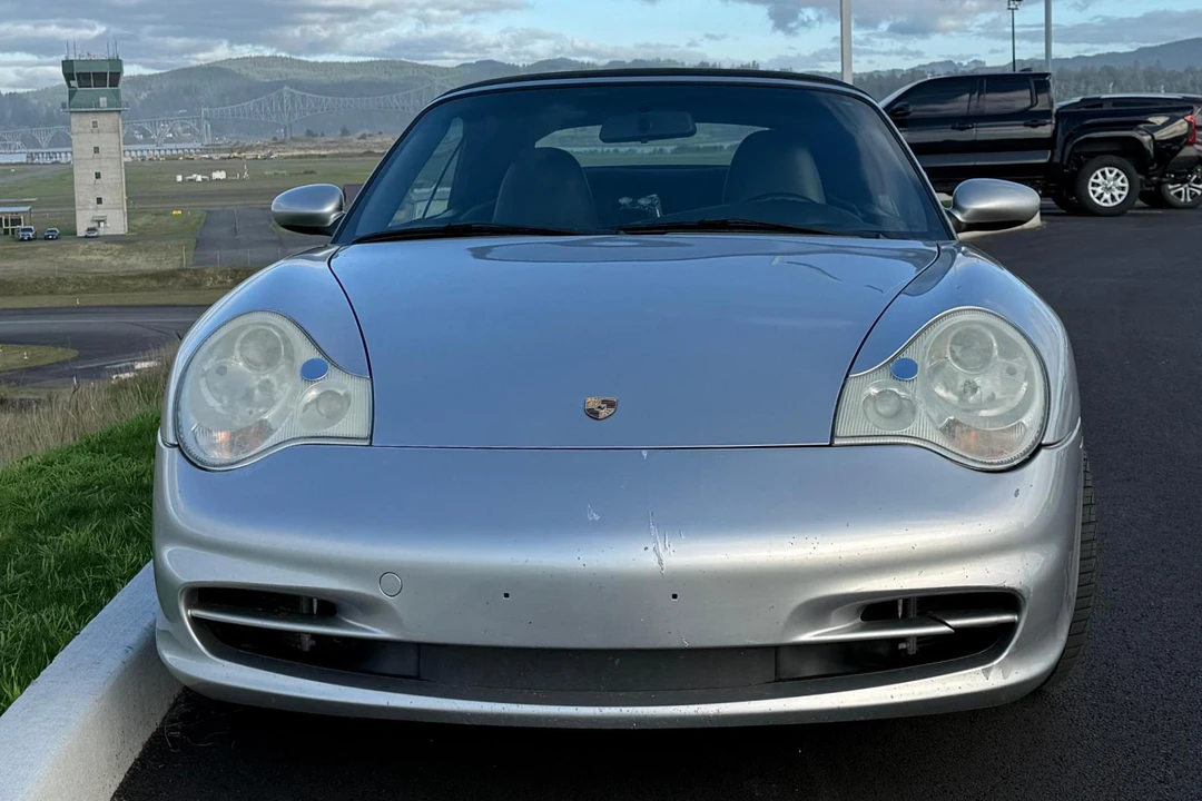 2002 Porsche 996 Carrera - Image 2 of 31