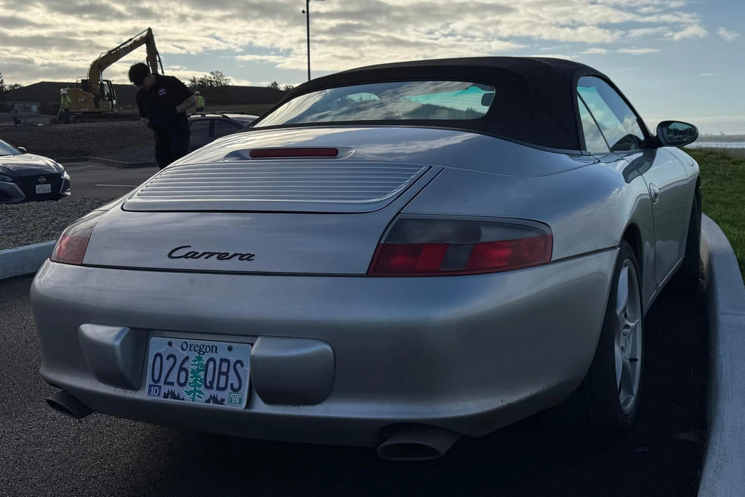 2002 Porsche 996 Carrera - Image 4 of 31