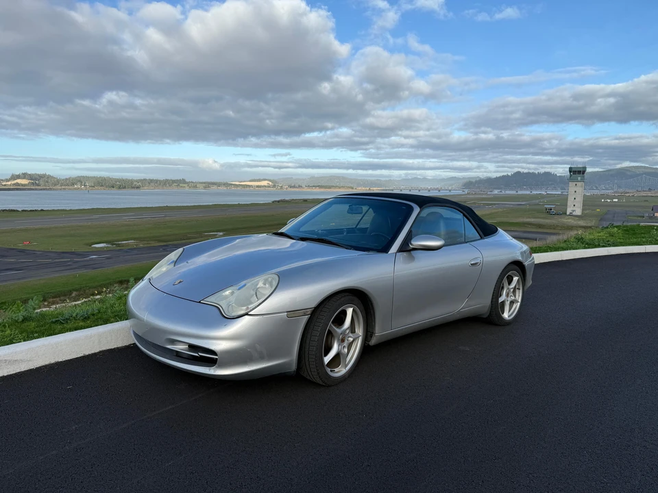 2002 Porsche 996 Carrera - Image 12 of 31