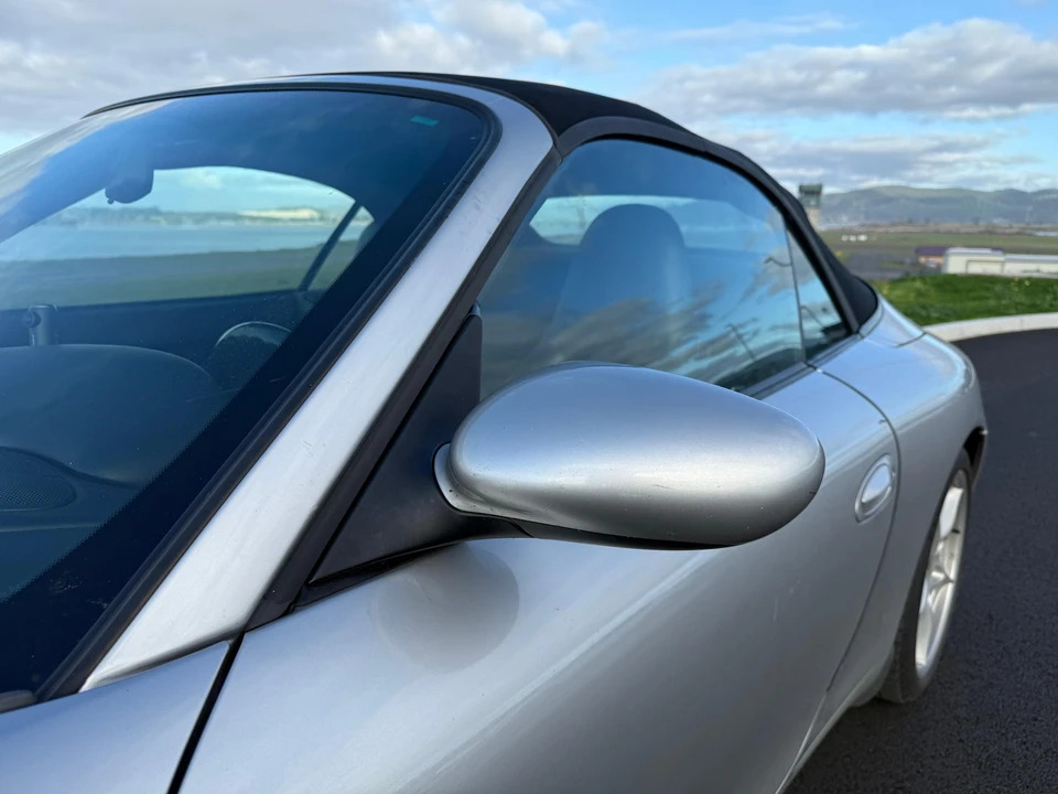 2002 Porsche 996 Carrera - Image 22 of 31