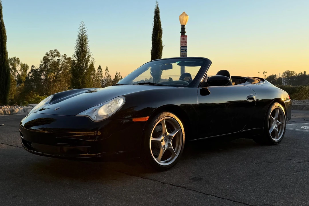 2002 Porsche 996 Carrera - Image 8 of 31
