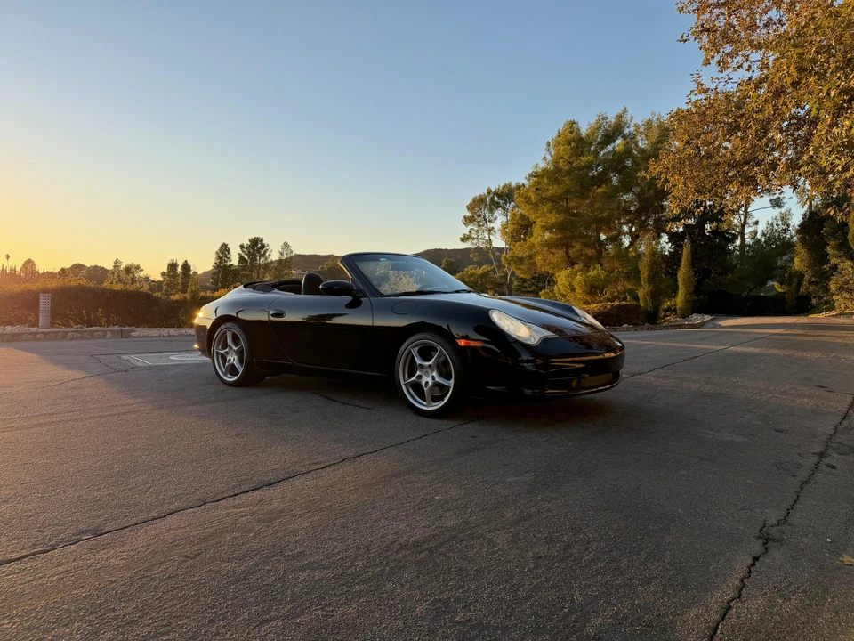 2002 Porsche 996 Carrera - Image 27 of 31