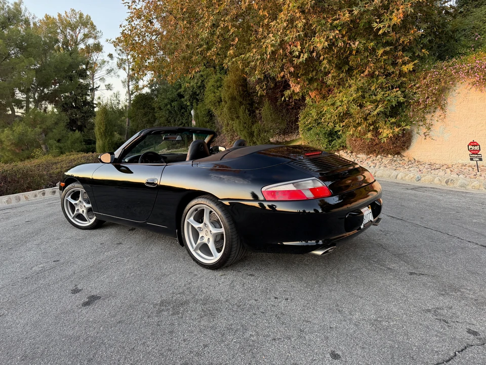 2002 Porsche 996 Carrera - Image 17 of 31