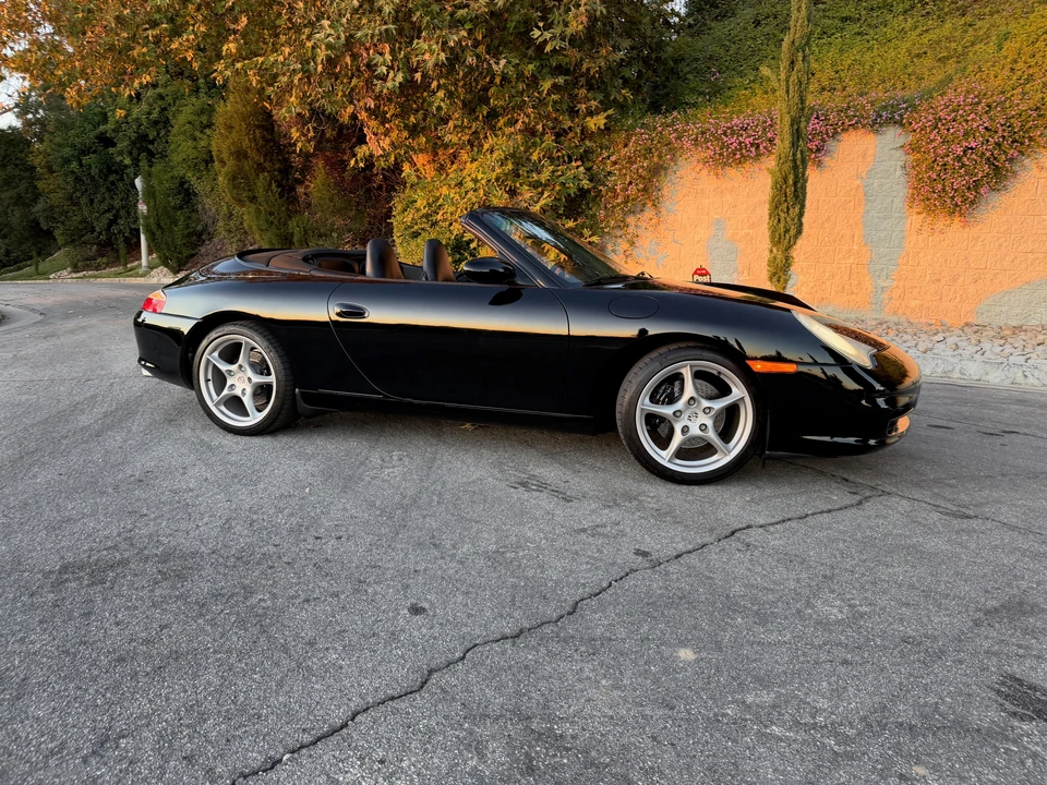 2002 Porsche 996 Carrera - Image 26 of 31