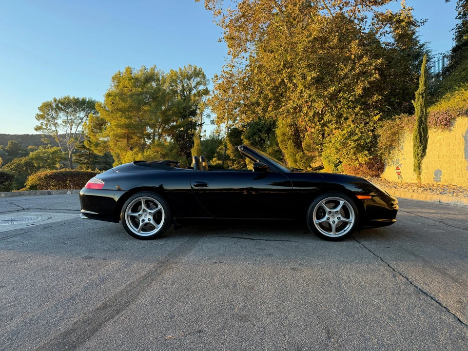 2002 Porsche 996 Carrera - Image 24 of 31