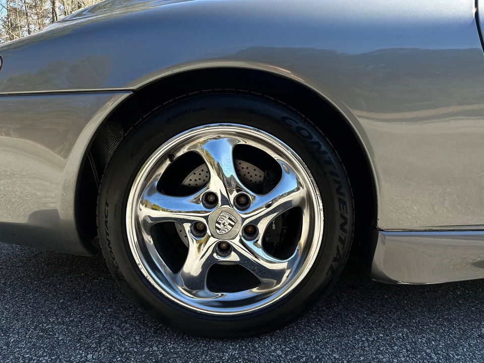 2002 Porsche 996 Carrera - Image 29 of 31