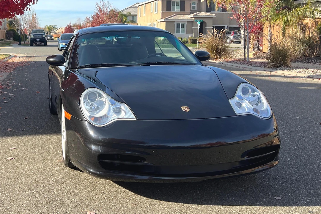 2002 Porsche 996 Carrera - Image 2 of 31