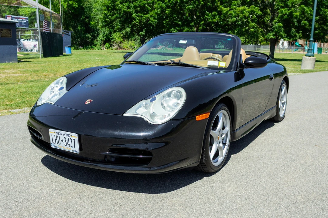 2002 Porsche 996 Carrera - Image 10 of 31
