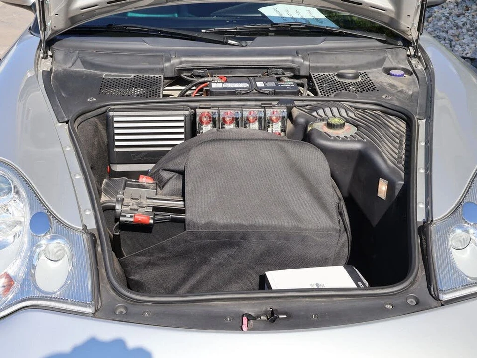 2002 Porsche 996 Carrera - Image 10 of 18