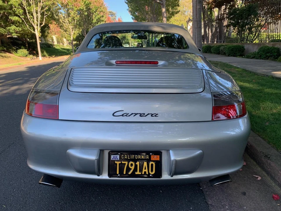 2002 Porsche 996 Carrera - Image 10 of 31