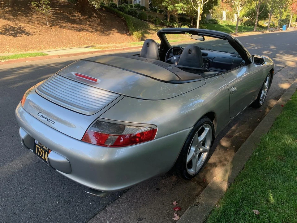 2002 Porsche 996 Carrera - Image 19 of 31